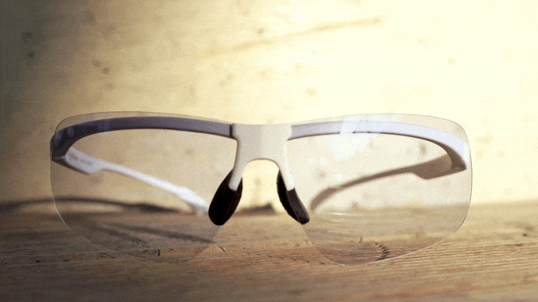 チェンジマスター透明調光サングラス<br><h5>超軽量超柔靭スポーツサングラス　透明なのにサングラス</h5>